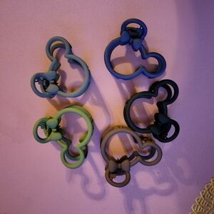 Minnie mouse mini clips